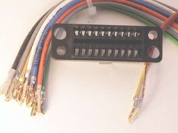 Thomsonic UNI-T zásuvka