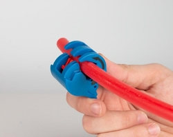 Lehká řezačka na mikrotrubičky. JONARD TOOLS FS-1080