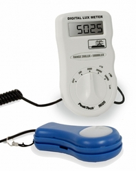 Světelný měřič PeakTech 5025 Luxmetr