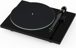 Pro-Ject T1 BT Piano OM5e gramofon