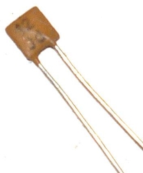 12pF/250V TK755, keramický kondenzátor