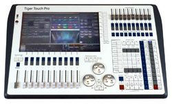 Tiger Touch Pro DMX512 světelný pult