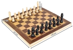 Šachy dřevěné 30x30cm