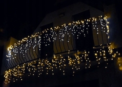Vánoční světelný závěs 300 LED, 2.4W studená bílá 22.65 m